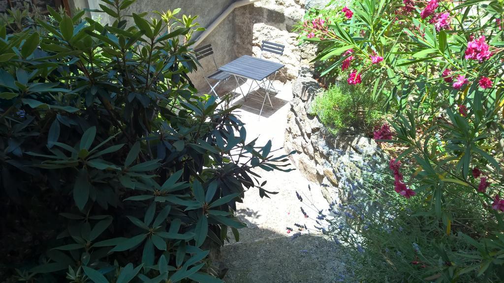 Gite Du Puy Saint-Fortunat-sur-Eyrieux Eksteriør billede